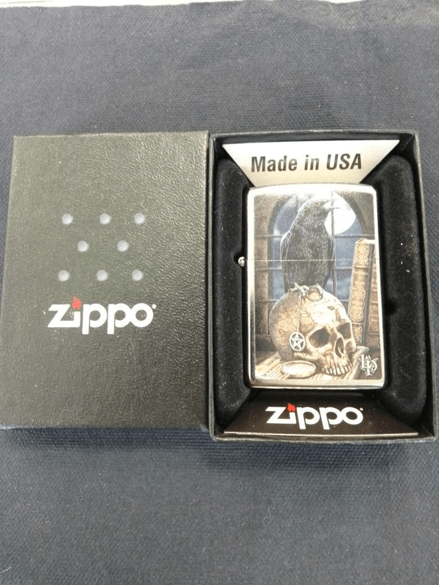 Raven & Skull Genuine Zippo Lighter 