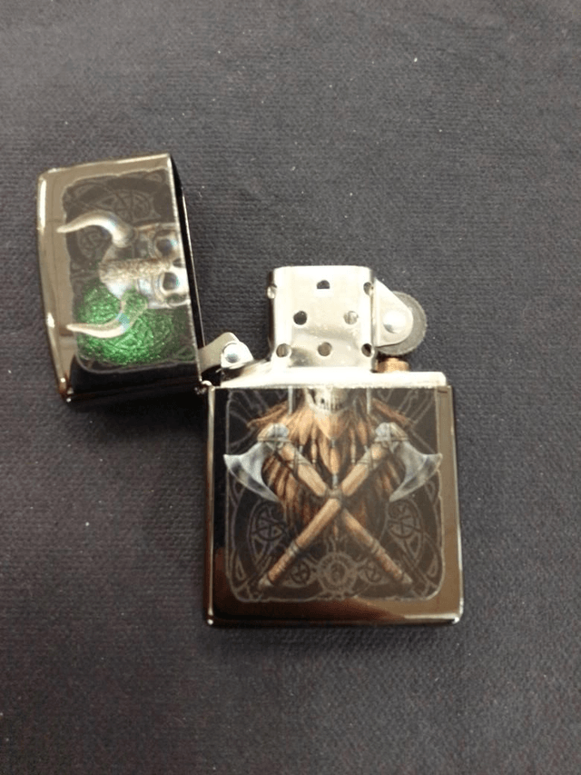 Viking Skull & Axe Design Genuine Zippo Lighter 