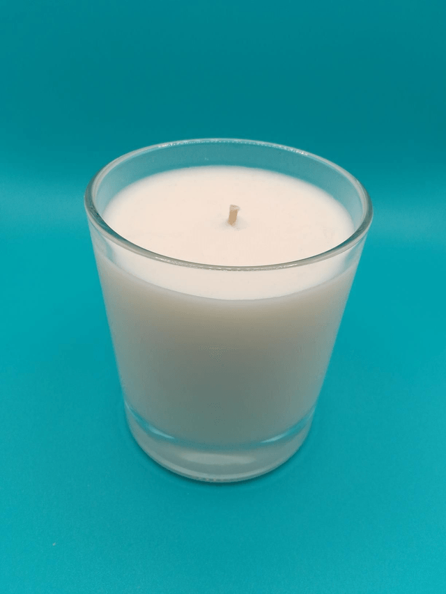 Cotswold Lavender Candle with Pure Lavender Oil